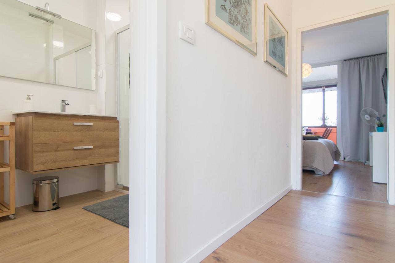 Harbour-Apartment With Sea View And Parking Spot 普拉 外观 照片
