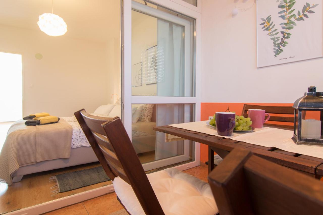 Harbour-Apartment With Sea View And Parking Spot 普拉 外观 照片