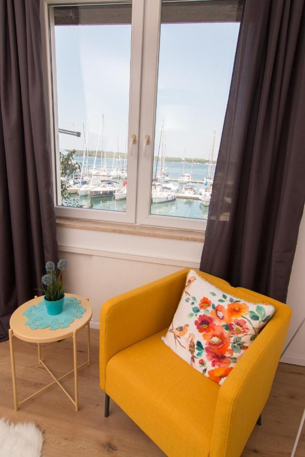 Harbour-Apartment With Sea View And Parking Spot 普拉 外观 照片